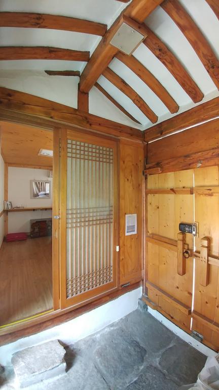 Guest house Charm Hanok