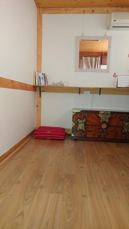 Charm Hanok Guest house Seoul