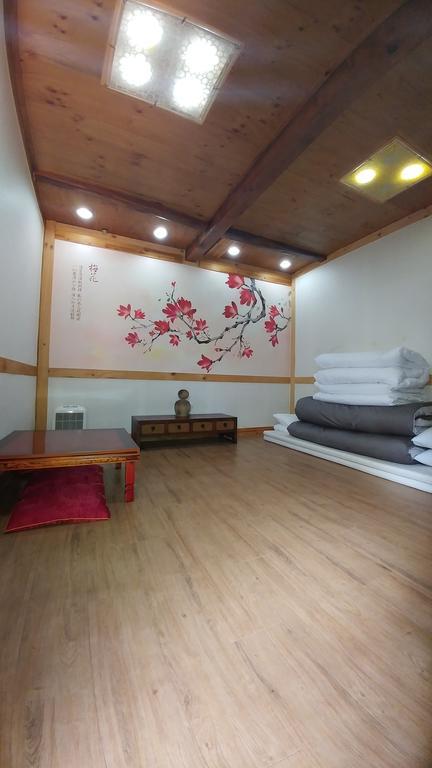 Charm Hanok Seoul